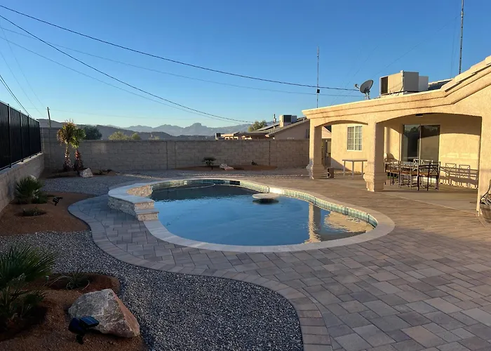 Holiday home Stunning 4 Bedroom Pool