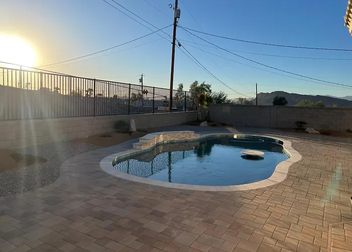 Holiday home Stunning 4 Bedroom Pool *